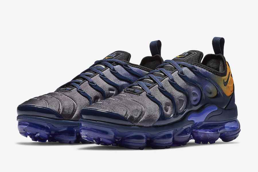 Nike Vapormax AO4550-500